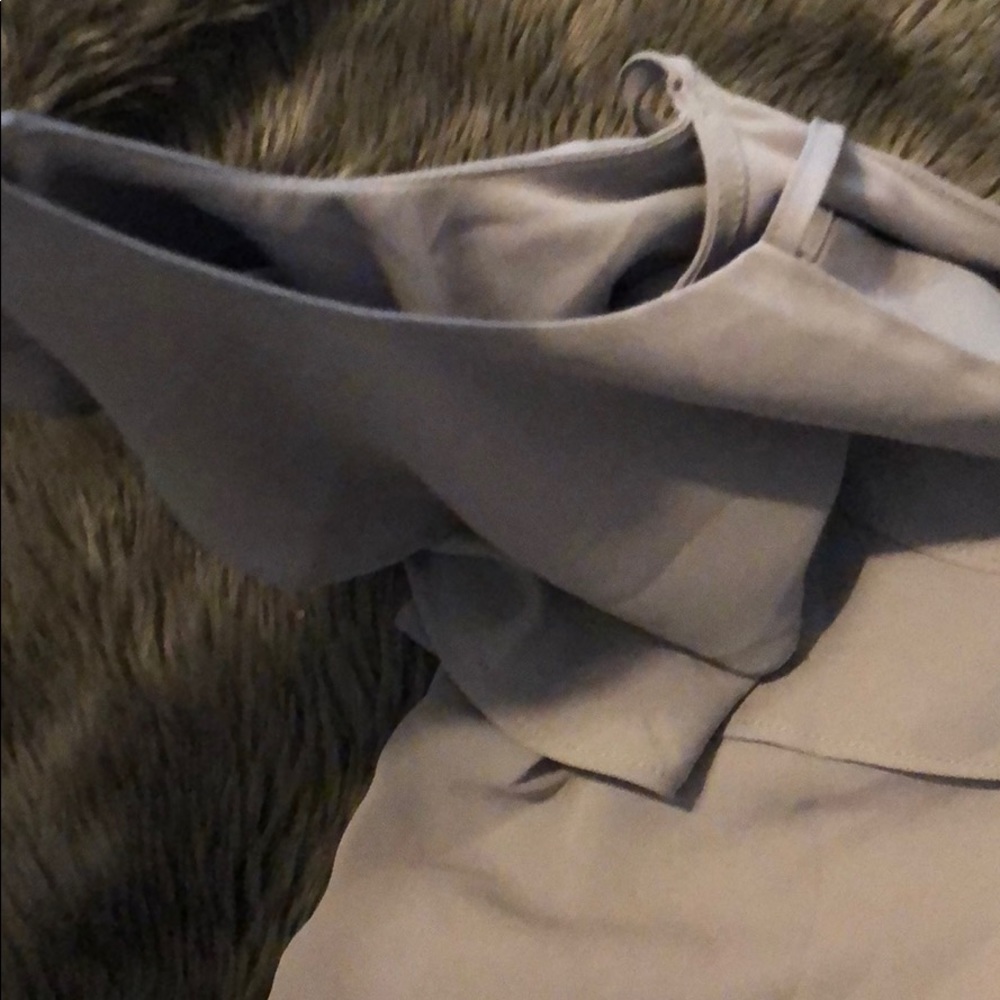 Cold shoulder top - Picture 6 of 6